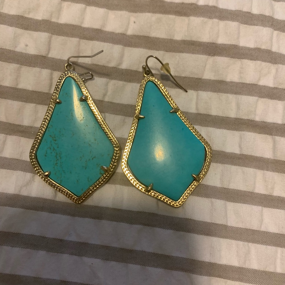 kendra scott earrings